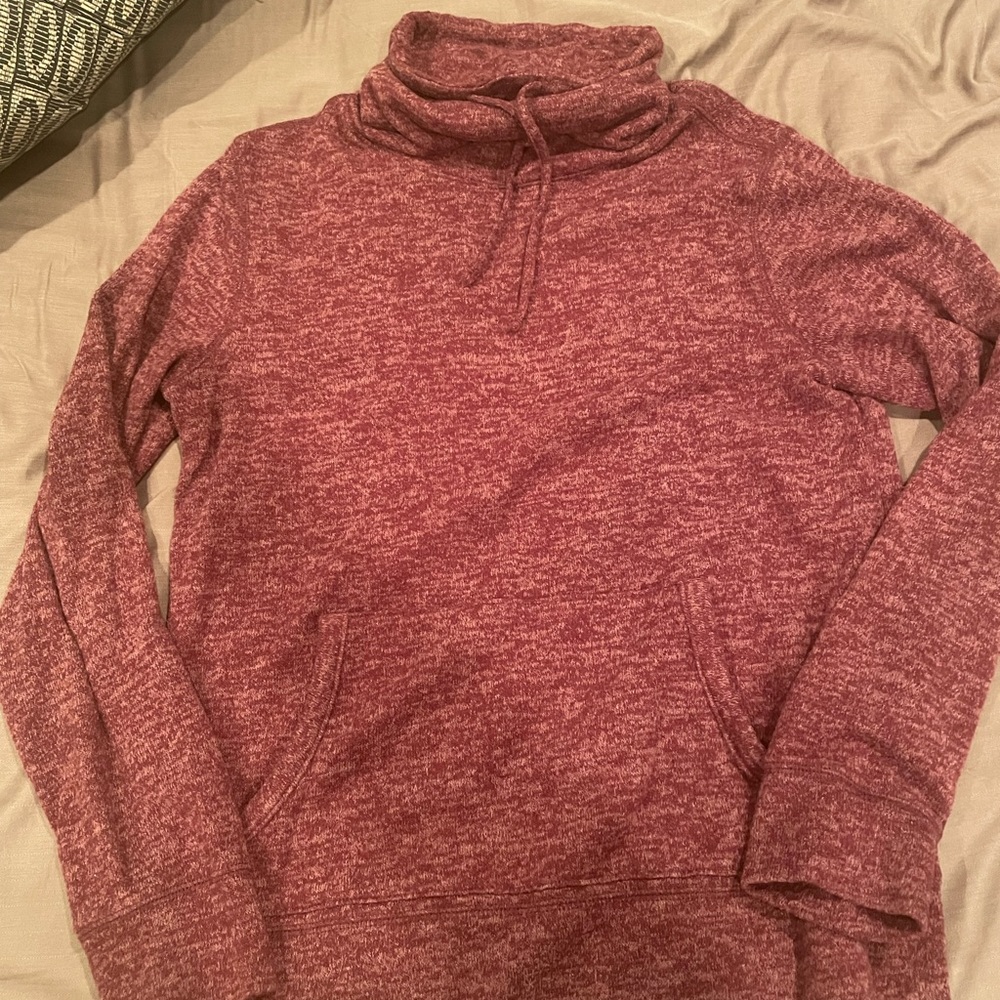 Mens maroon sweater